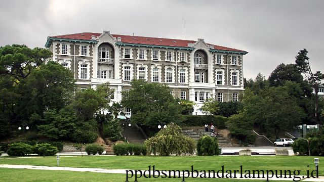 Universitas Boğaziçi: Warisan Akademik dan Pusat Unggulan